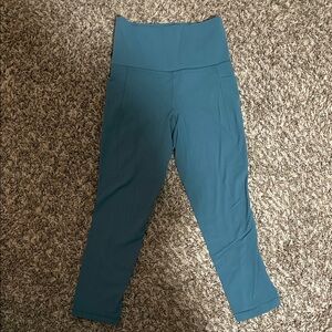Athleta Salutation Capri Leggings in Teal